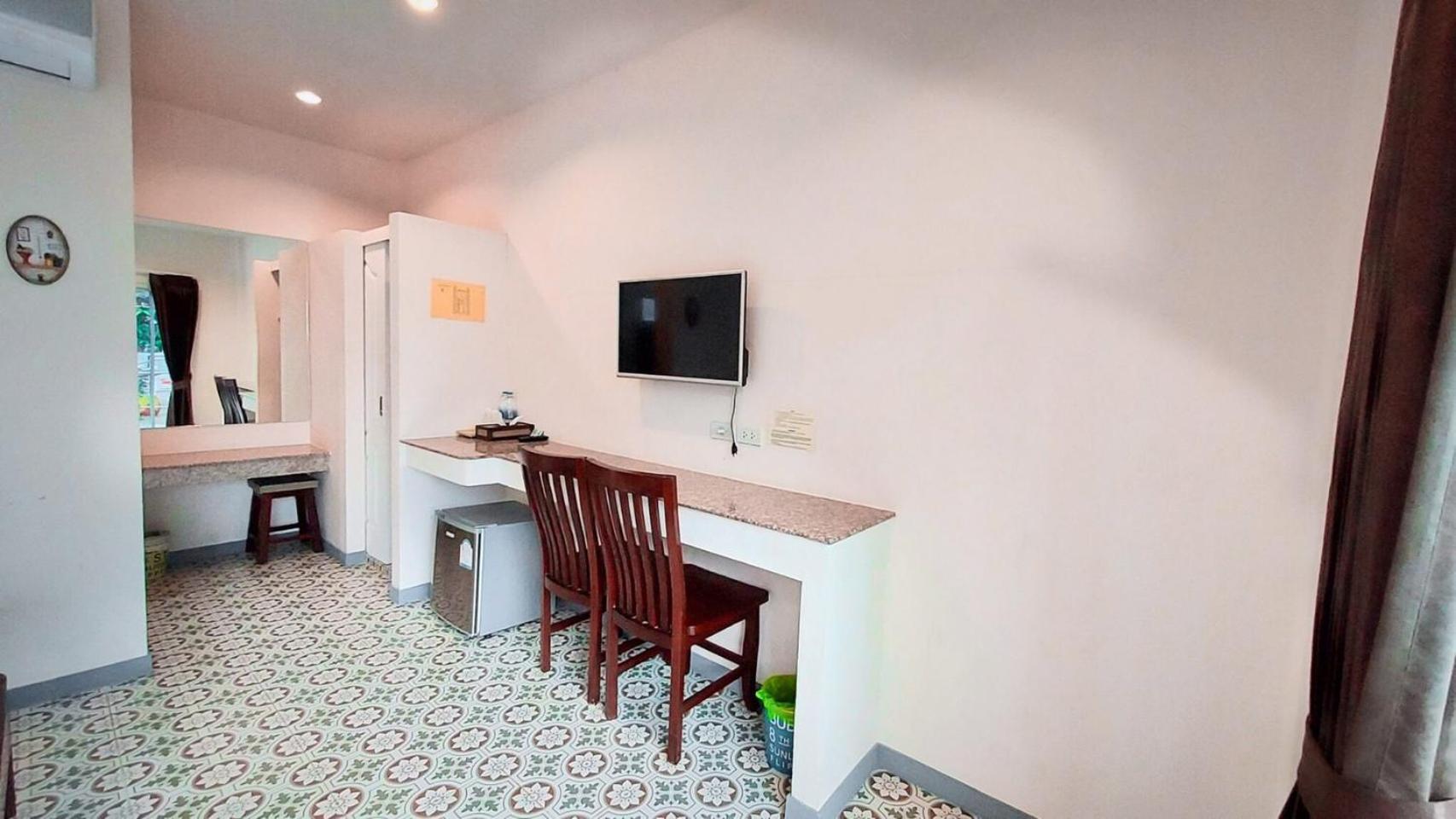 Baanloksouylokchay Hotel HHQ Room photo